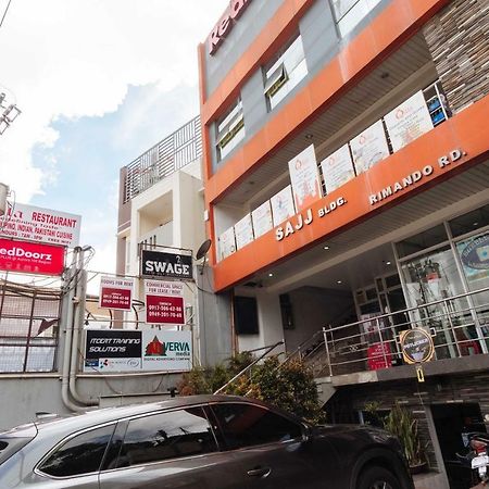 Reddoorz At Rimando Road バギオ エクステリア 写真